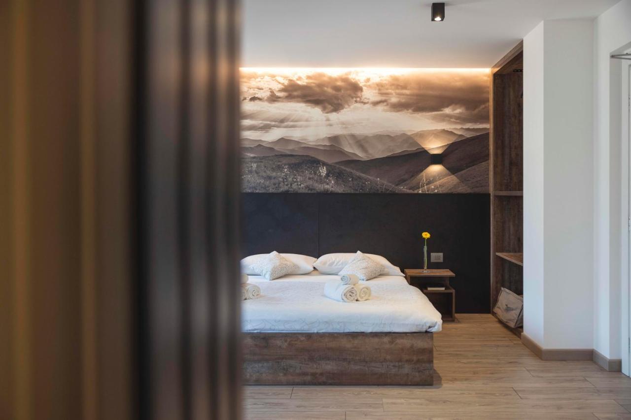 Hotel Castel Mani San Lorenzo Dorsino