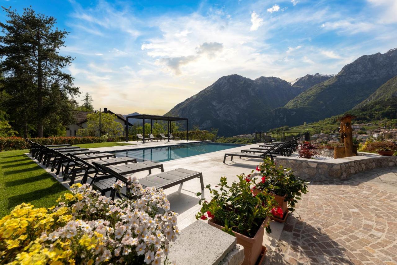 Hotel Castel Mani San Lorenzo Dorsino