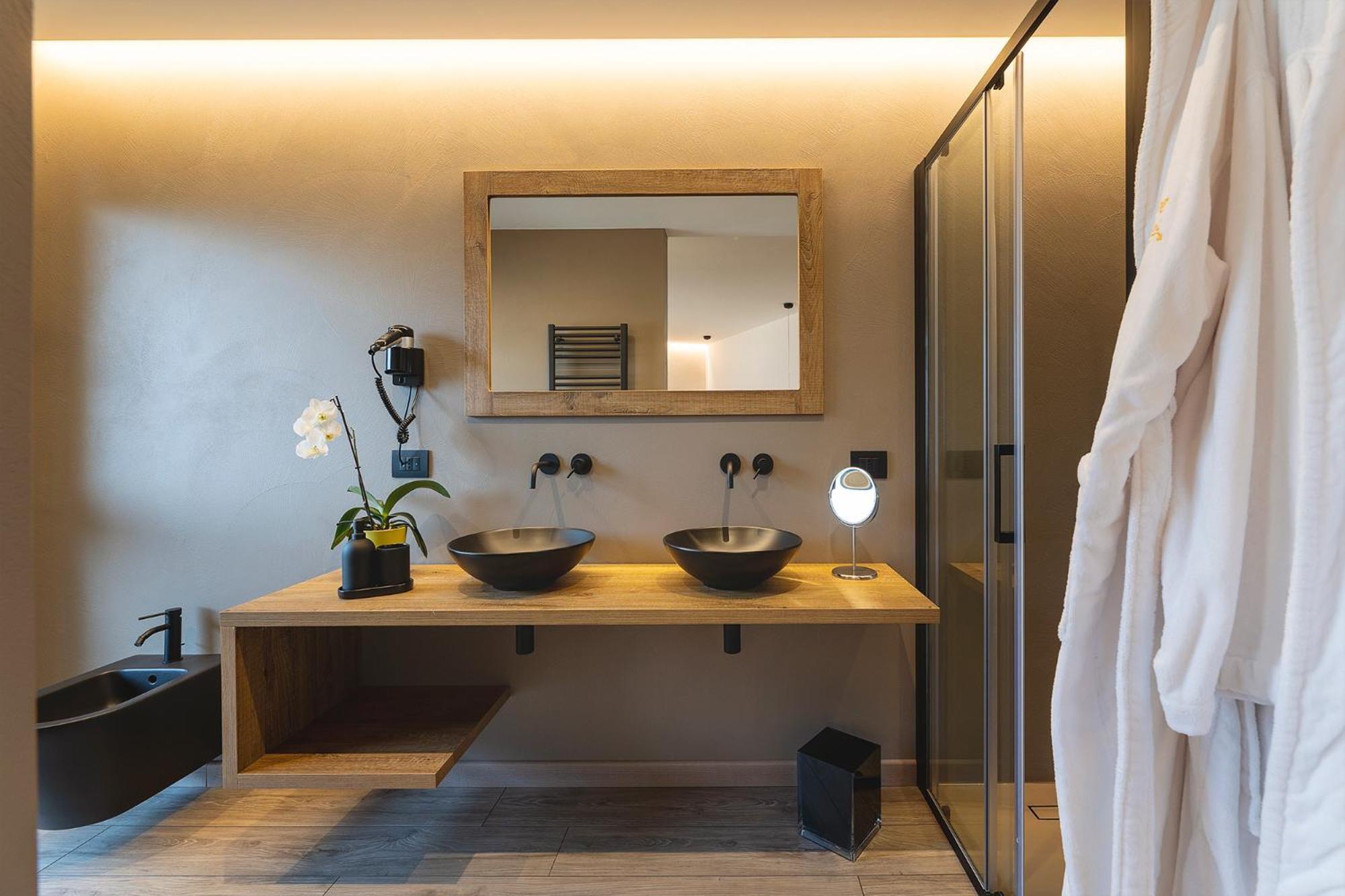 Castel Mani Hotel 3*